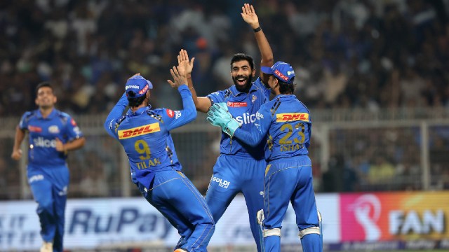 IPL 2024 Purple Cap: Jasprit Bumrah in action against Kolkata on Saturday. (BCCI)