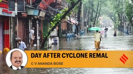 Waterlogging in Kolkata in wake of Cyclone Remal (Express Photo by Partha Paul)