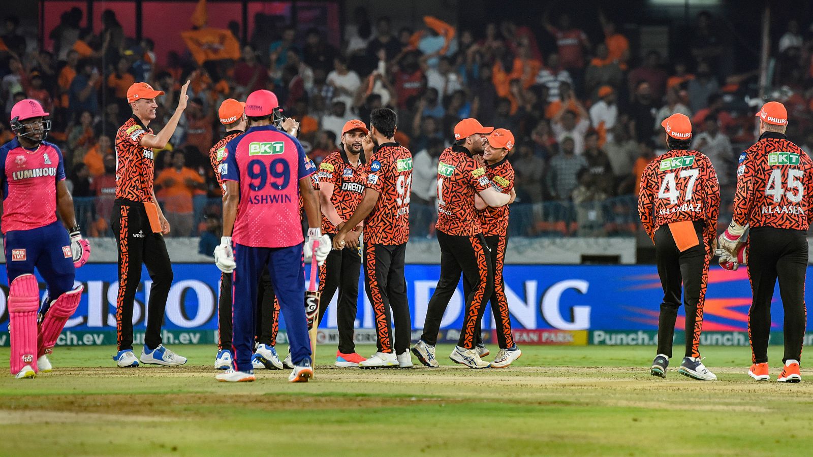 SRH vs RR Highlights, IPL 2024 Bhuvneshwar Kumar plucks a wicket on