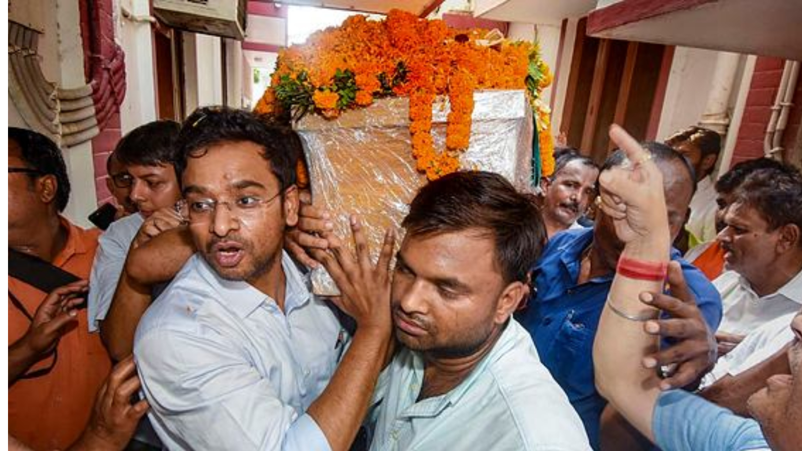 Former Bihar Deputy CM Sushil Modi Cremated With Full State Honours In ...