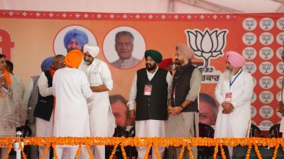 Angry at 2022 security breach, when PM Modi left Punjab with parting shot  for Manpreet Badal | Chandigarh News - The Indian Express