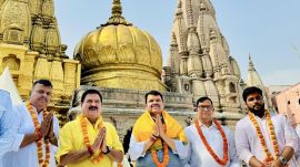 Deputy CM Fadnavis in Kashi