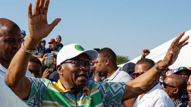 South Africas Ex Leader Zuma Back In The Spotlight For Election