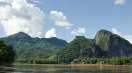 Cambodia announced on Thursday that it will start work on the Funan Techo canal in August. The $1.7 billion (€1.6 billion) project will link the Cambodian capital, Phnom Penh, to the sea — sparking concerns in Vietnam over its impact on the rice-producing Mekong Delta, home to 17.4 million people.