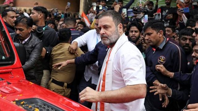 Rahul Gandhi and savarkar