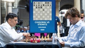 Magnus Carlsen Crushes Viswanathan Anand in 10 Moves at Casablanca Chess