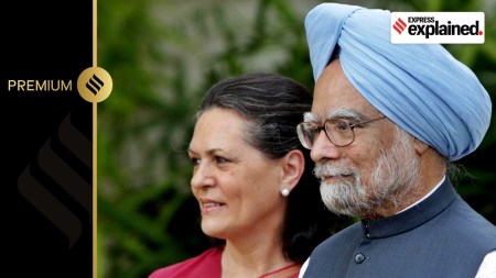 Sonia Gandhi and Manmohan Singh address the media at 10 Janpath, the party headquarters in New Delhi, after the party' victory in the 2009 Lok Sabha elections.