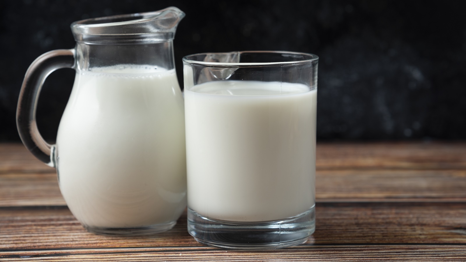 Should dilute your milk after the age of 25? Here’s what experts have to say