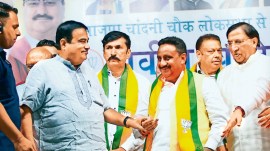 Nitin Gadkari, BJP candidate from Chandni Chowk Praveen Khandelwal, Praveen Khandelwal, Yamuna, e-cable buses, delhi news, India news, Indian express, Indian express India news, Indian express India