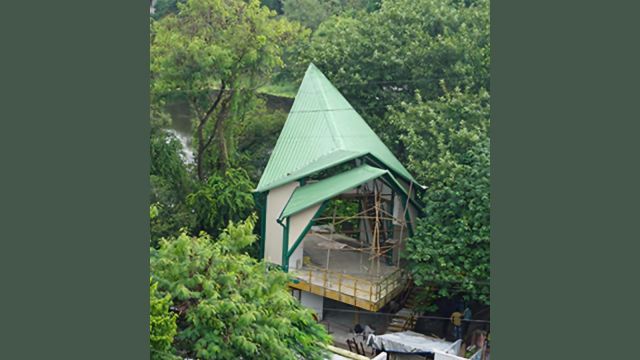 Today, nature lovers can access the lake through a walkaway and the Nature Observation Centre — and no trees were cut to construct either.