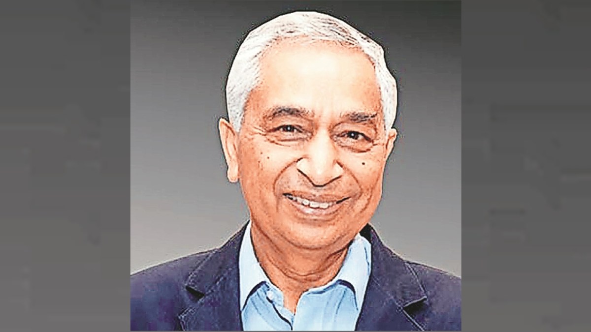 vineet nayar net worth
