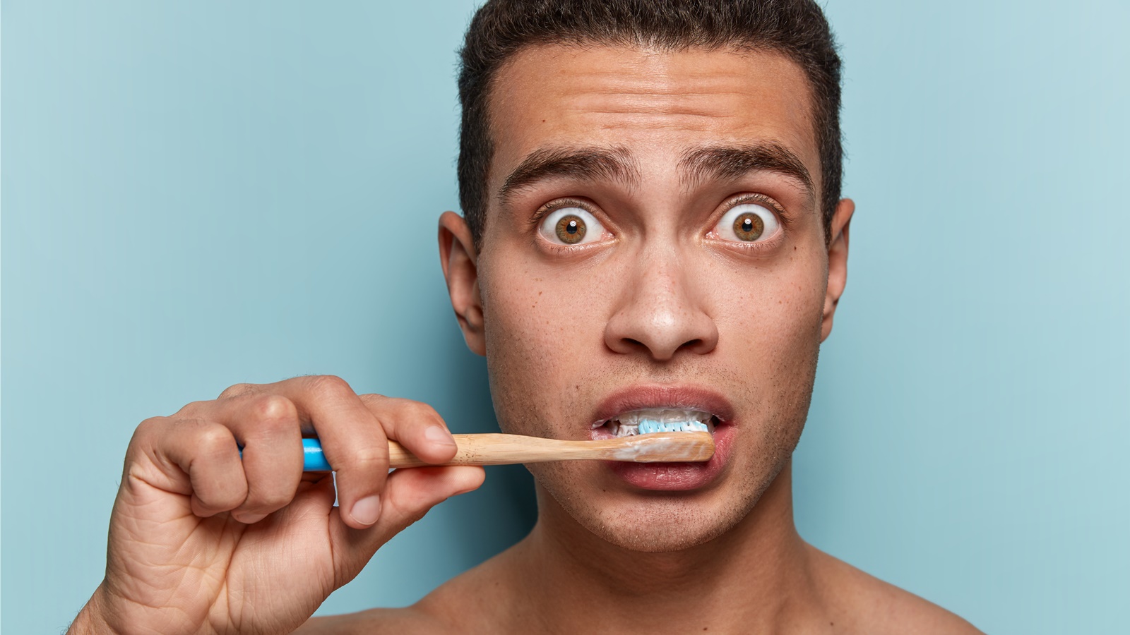 This is why you should not rinse after brushing your teeth Lifestyle