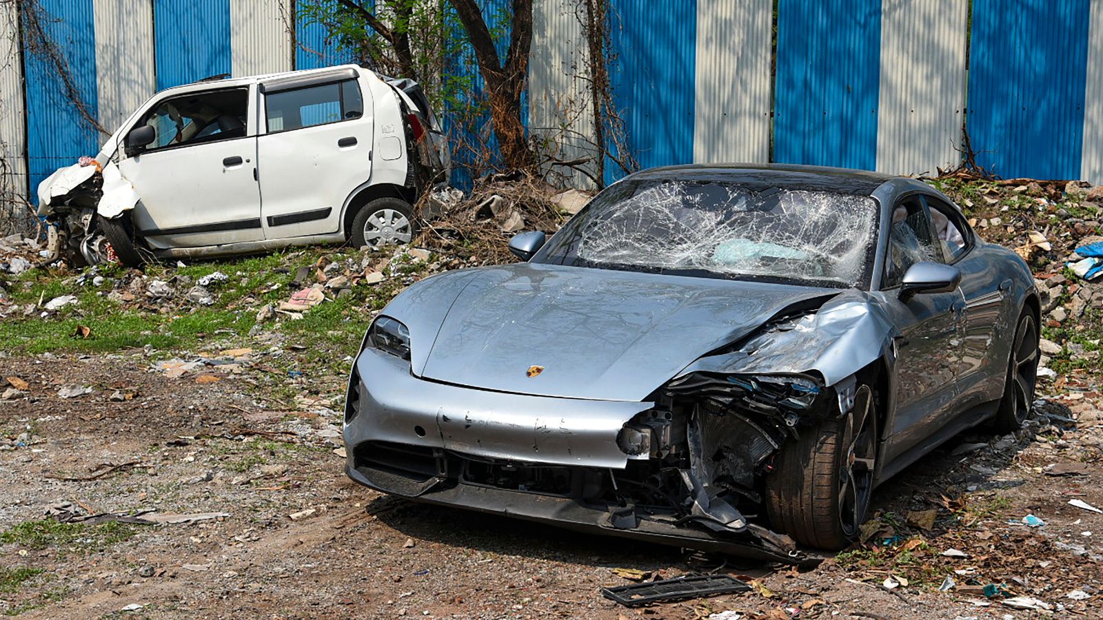 Pune Porsche Crash: Doctors Arrested for Changing Blood Sample of Minor Accused