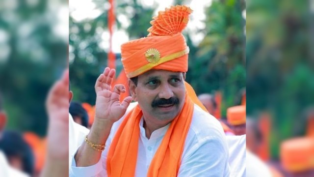 Hijab ban protestors, expelled BJP leader