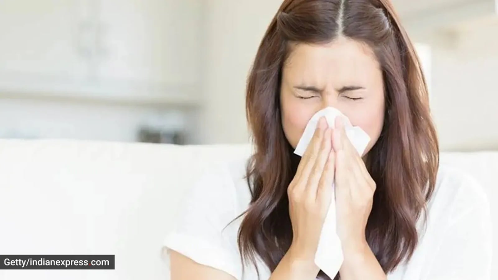 Can black pepper powder prevent uncontrolled sneezing? Experts weigh in