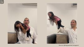 The Great Khali lifts world's shortest woman