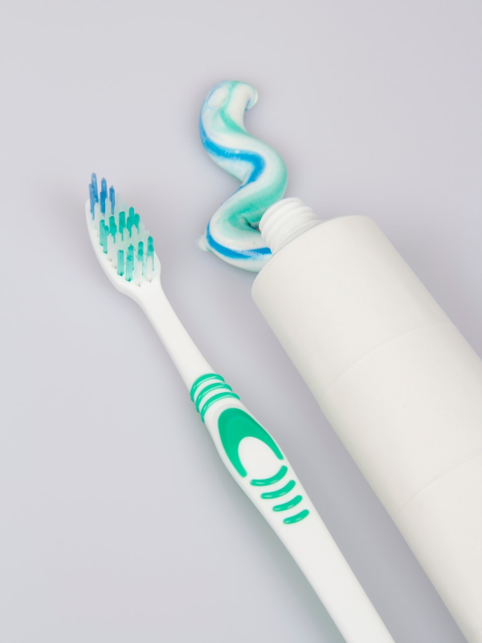 The truth behind toothpaste tube colour codes