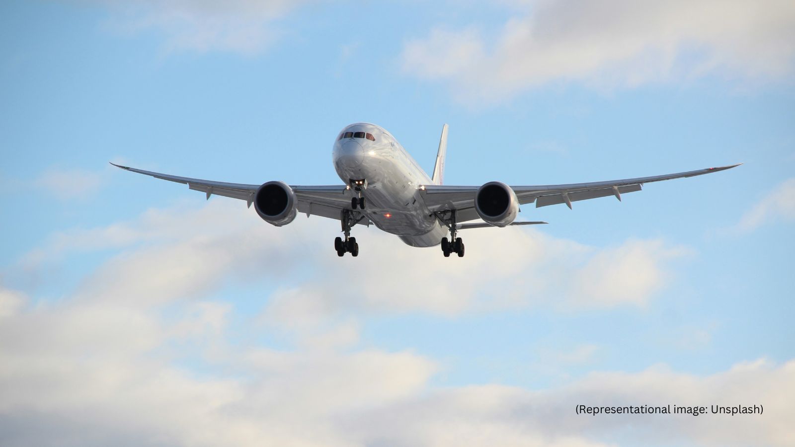 „Flug stank, Sitze voller Flecken …“: Autor aus Pune kritisiert Air India ...