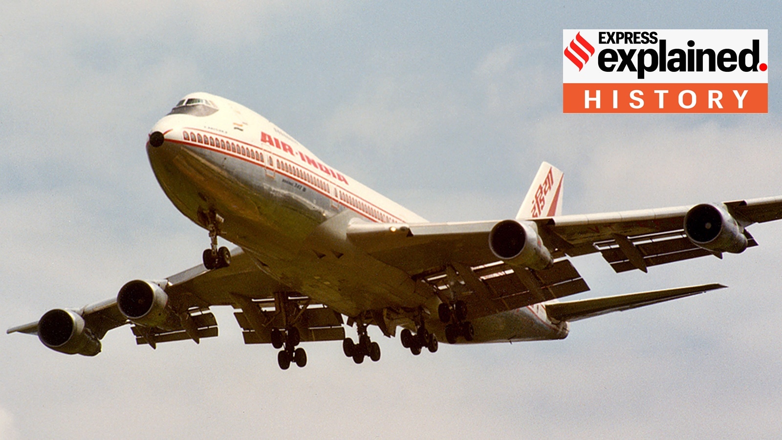 The aircraft involved, VT-EFO, seen landing at London Heathrow Airport on 10 June 1985, less than two weeks before the incident.