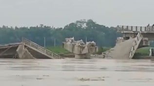bridge collapses, Bihar bridge collapses, Bridge collapse incidents, Bihar police, borders with Nepal, Madhubani, Bhutahi river, Indian express news