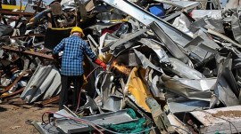 Ghatkopar hoarding collapse deaths