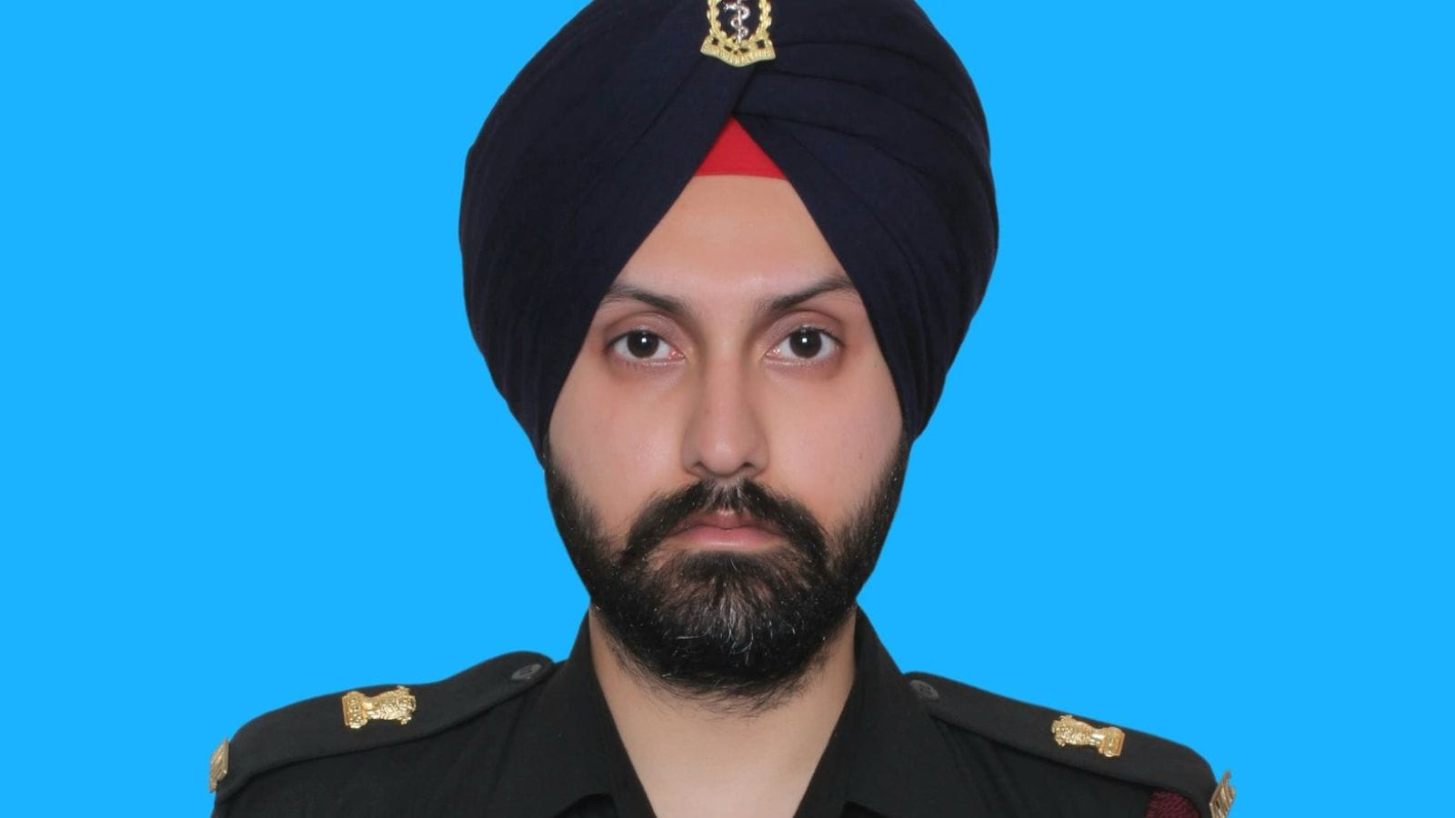 Army doctor turns saviour for ill man onboard Chandigarhbound flight