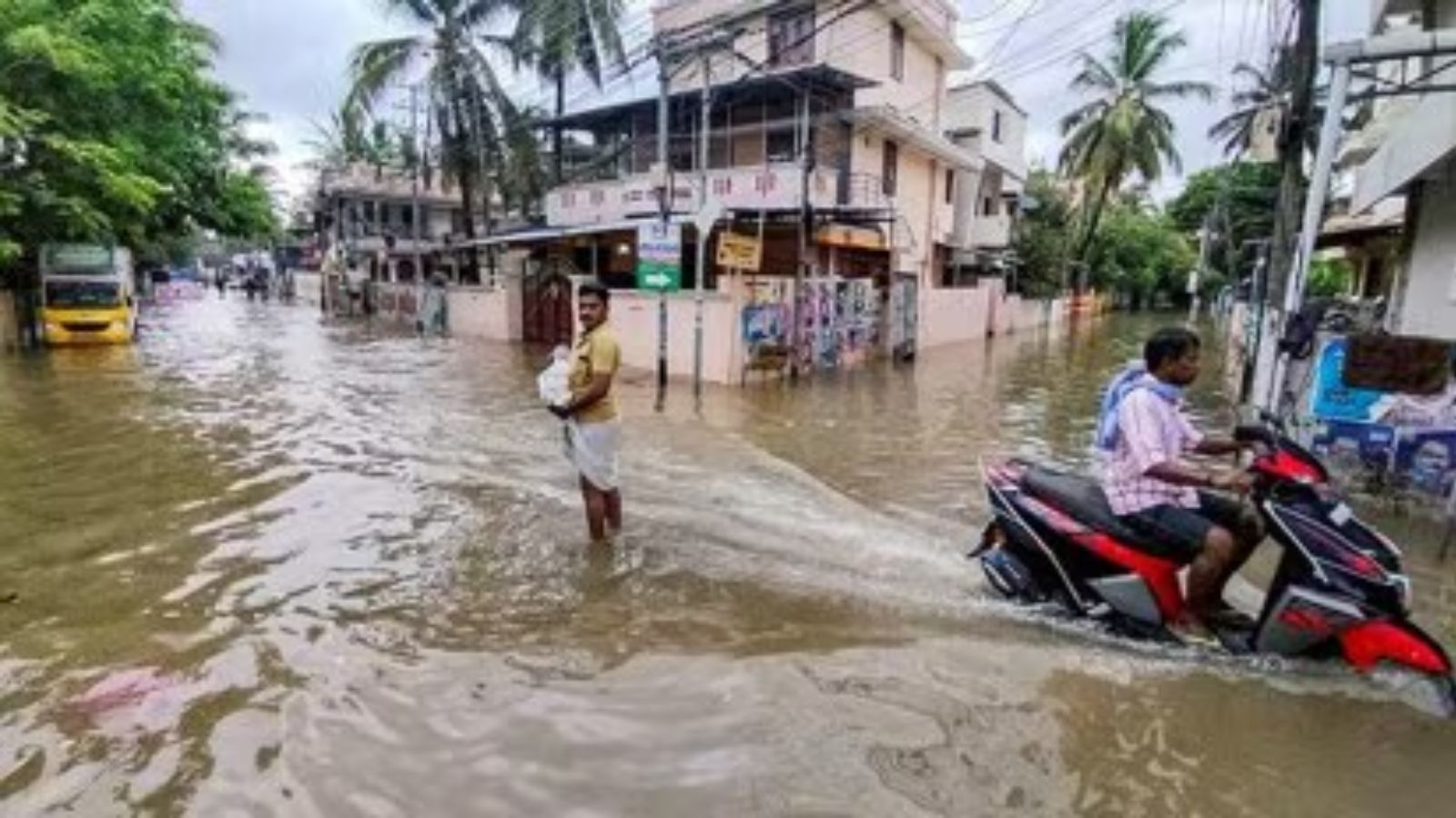 The state Disaster Management Authority warned that water logging on major roads and poor visibility may lead to traffic congestion.