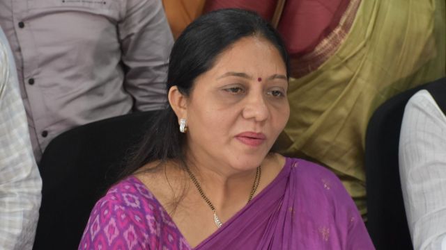 Miraben Patel is new Gandhinagar Mayor, Natvarji Thakor is her deputy ...