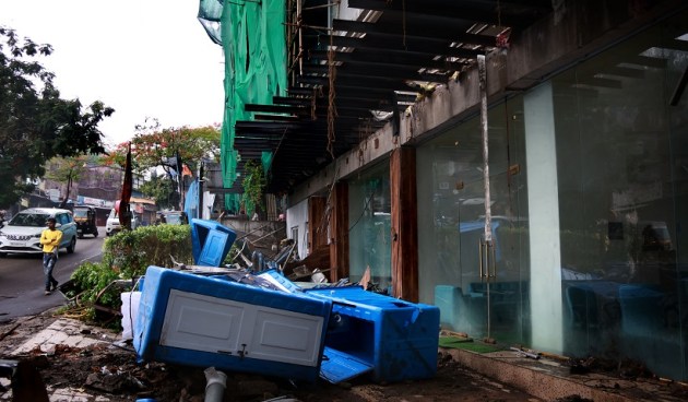 Monsoon rains cause chaos in Mumbai in it’s first season downpour