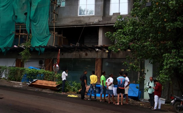 Monsoon rains cause chaos in Mumbai in it’s first season downpour