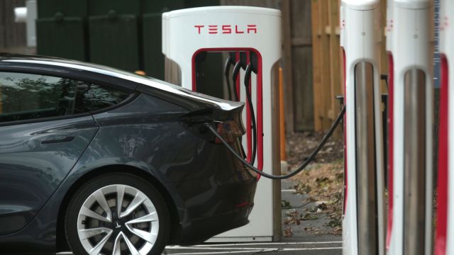 Musk says Tesla shareholders voting yes for his $56 bln pay package