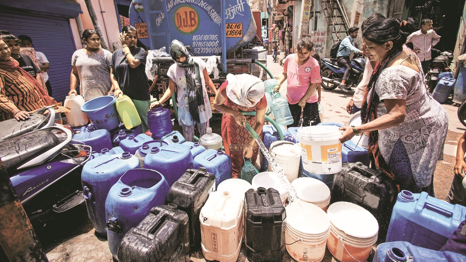 Complaints about tankers, burst pipelines: Amid Delhi water crisis, DJB ...