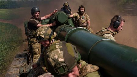 Russia- Ukraine, arms, US