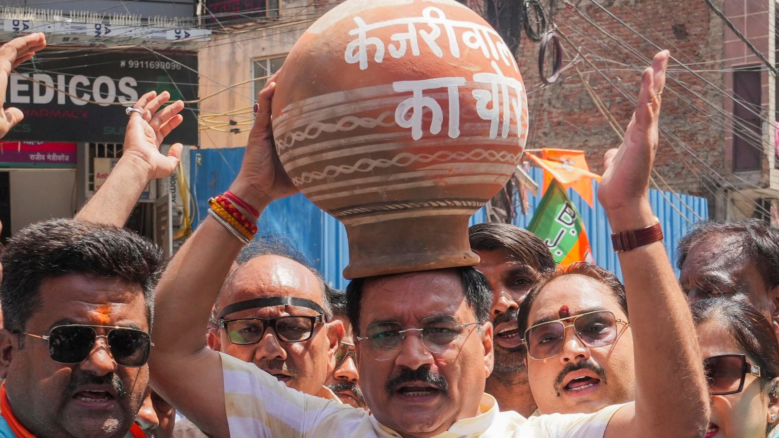 Bjp And Congress Protest Over Delhi Water Crisis ‘aap Sheltering Water