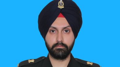army doctor,