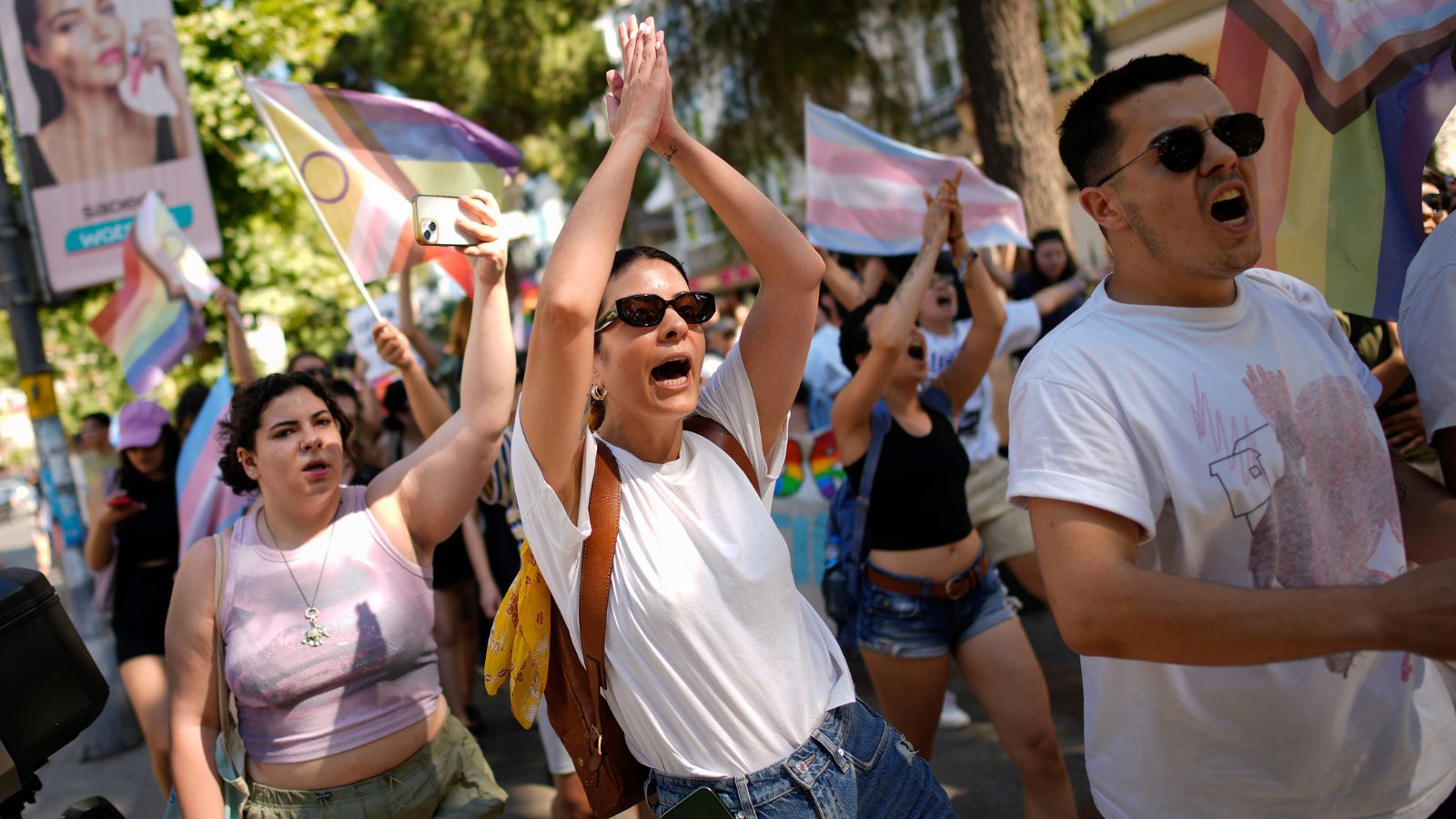 Impromptu LGBTQ+ protest in Istanbul after governor bans Pride march ...