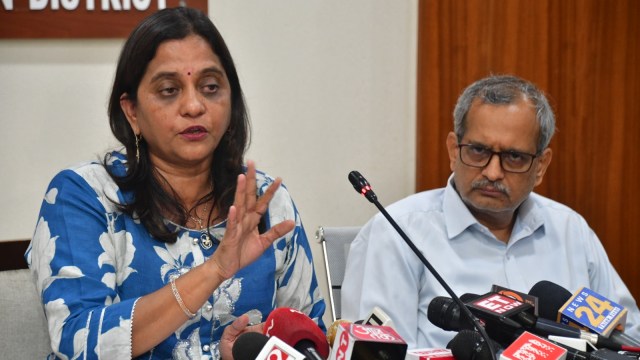 Mumbai North West seat: Cops probe illegal phone use; had no EVM link, says poll officer