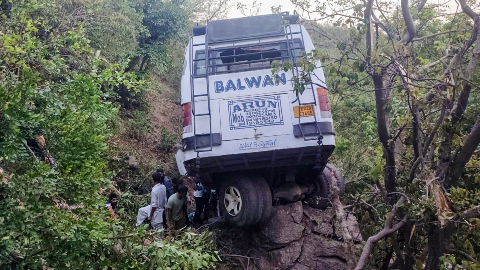 9 Pilgrims Dead in Terror Attack on Bus in Jammu and Kashmir