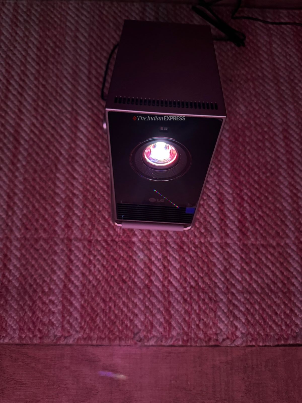 LG Cinebeam Q