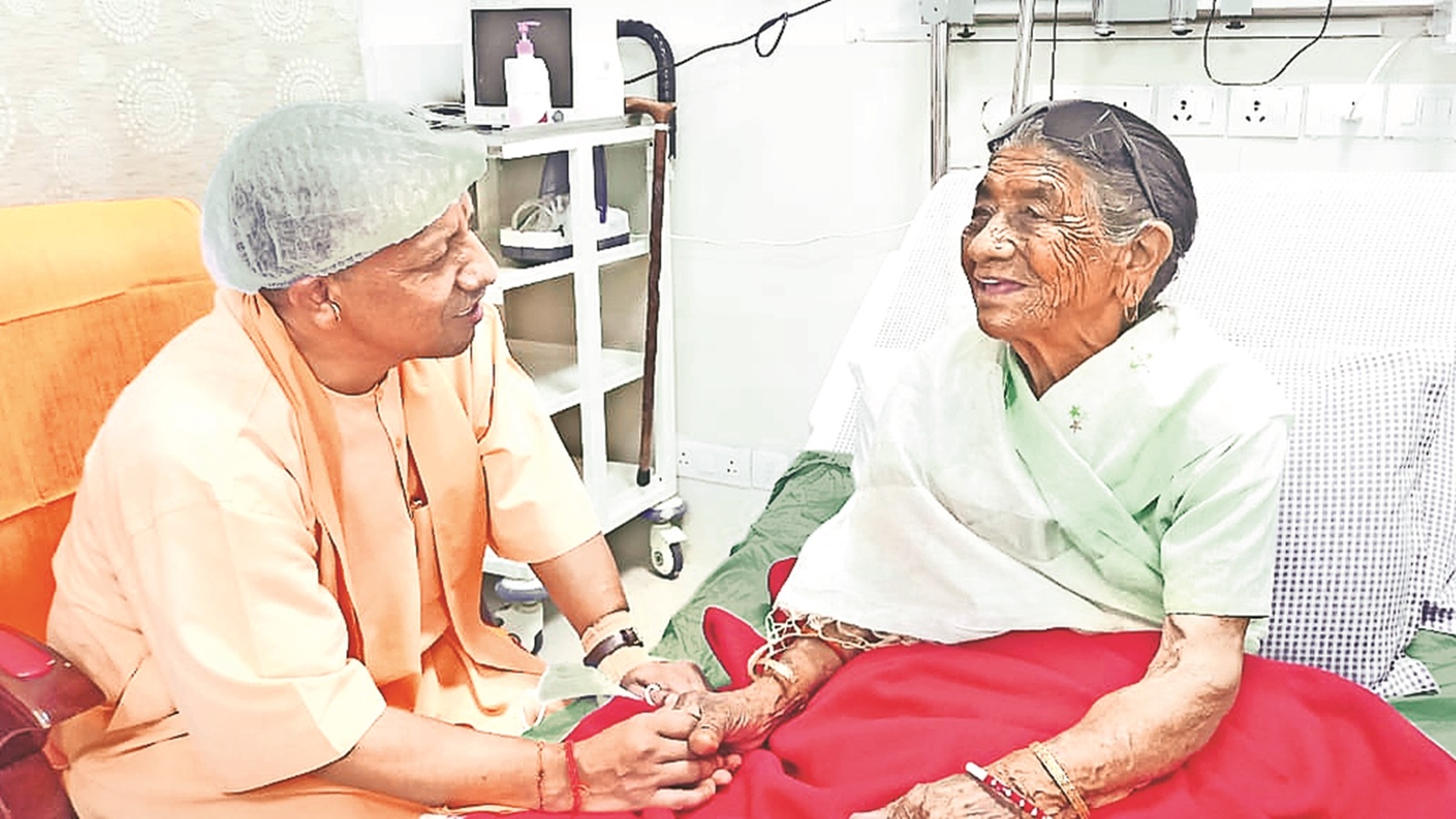 Yogi Adityanath, public representatives, Uttar Pradesh, UP govt, development welfare projects, UP welfare projects Monitoring, indian express news