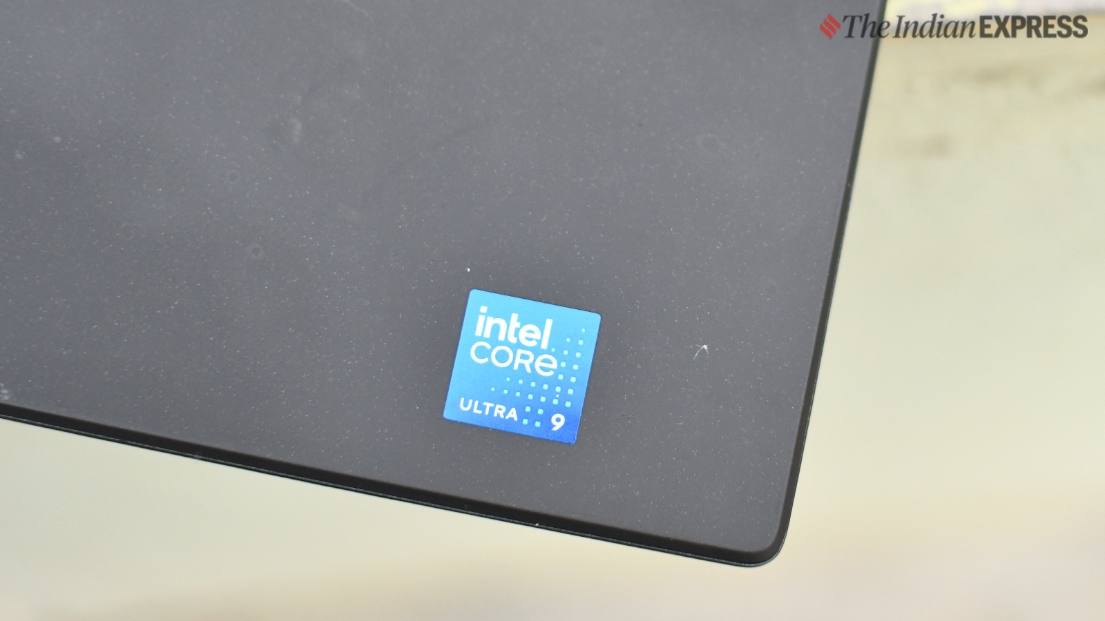 Alienware m16 R2 review