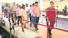 Atishi, Wazirabad pond, wazirabdapower data, delhi water leve, Atishi, idnian exprerss news
