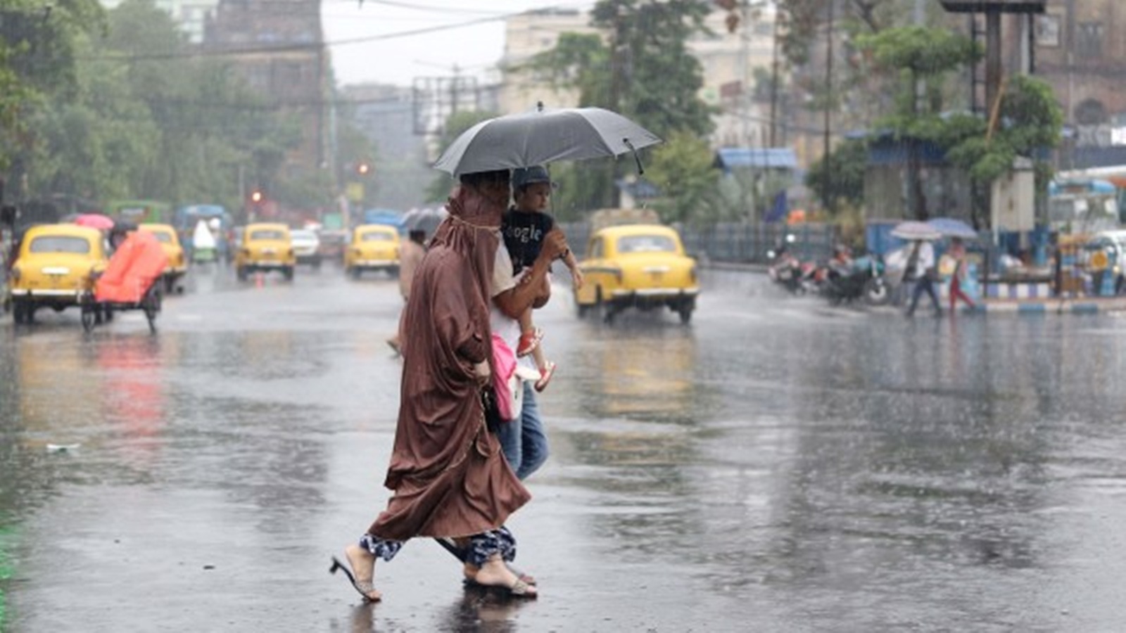 IMD: Expect heavy to very heavy rainfall today, yellow alert issued for ...