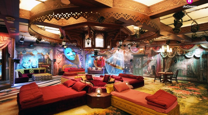 The bedroom, designed like a time-warped theatre of a fantasy world, evokes the charm of silhouette cutout backdrops. Beds are placed uniquely to foster interaction and bonding among housemates.