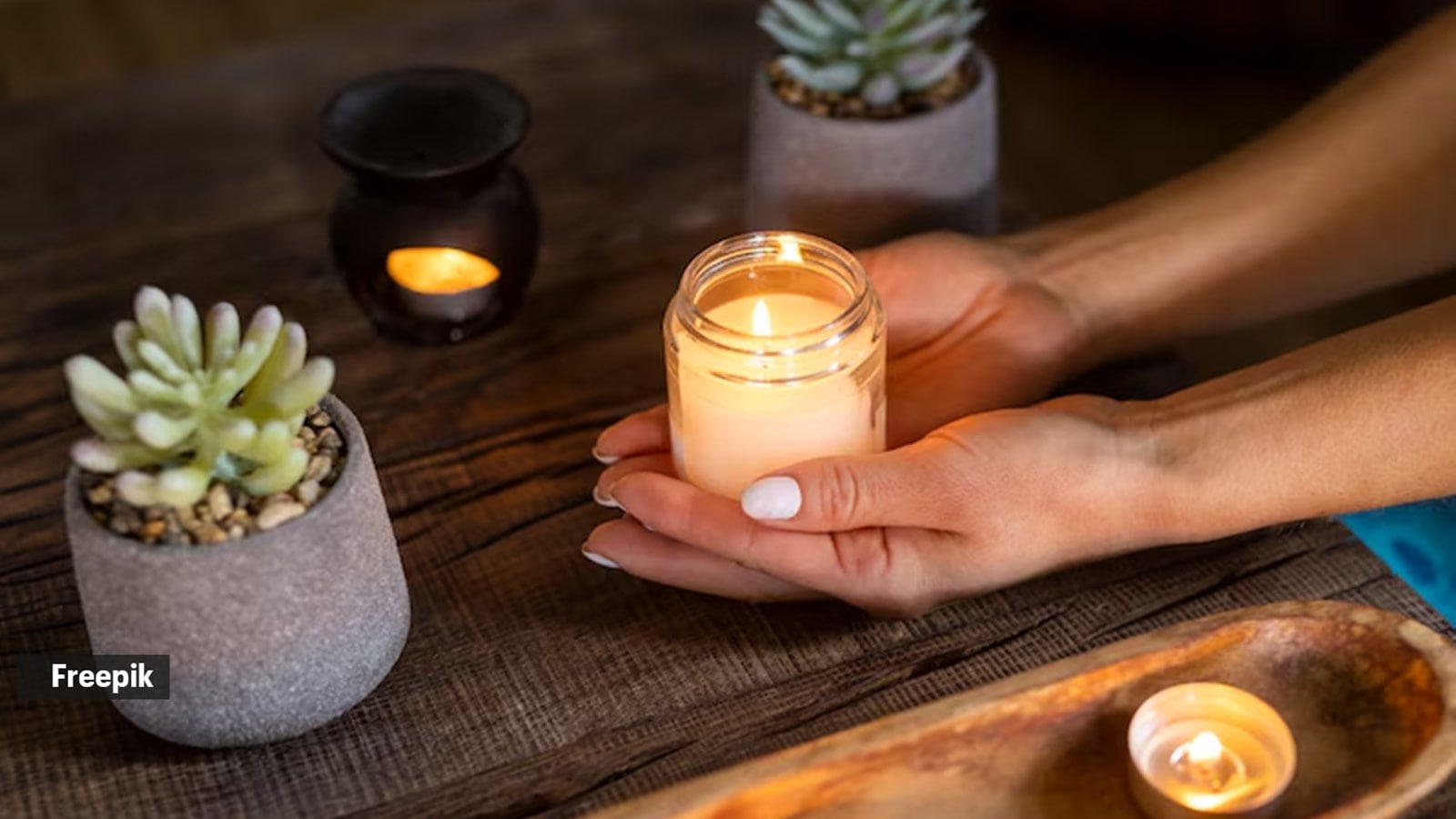 Can scented candles disrupt your hormones? Expert spills the tea