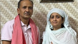 Man casts vote, man cast vote after mothers death, chandigarh polling, final phase polling, Phase 7 polling, indian express news