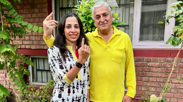 She flies down to Chandigarh from Singapore only to cast her vote ...