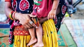 toddler Stolen from Delhi pavement, toddler sold to bihar home, child trafficking, toddler reuinted with mother, delhi news, India news, Indian express, Indian express India news, Indian express India