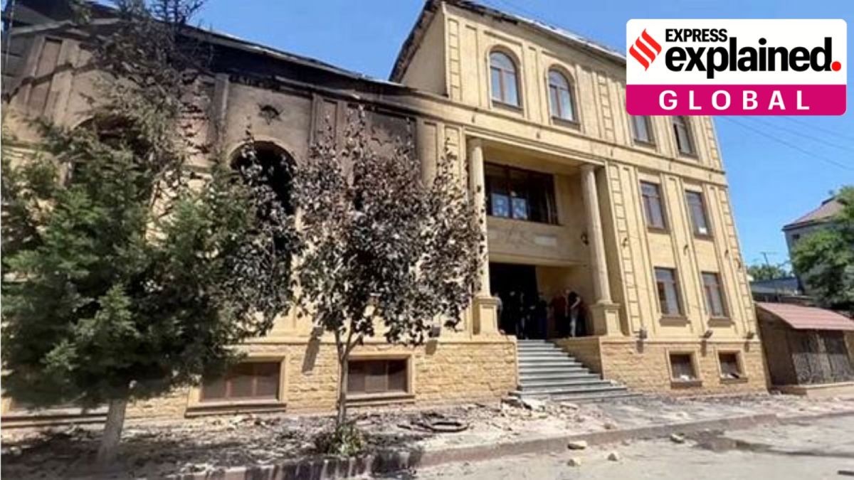 The Derbent synagogue after the attacks