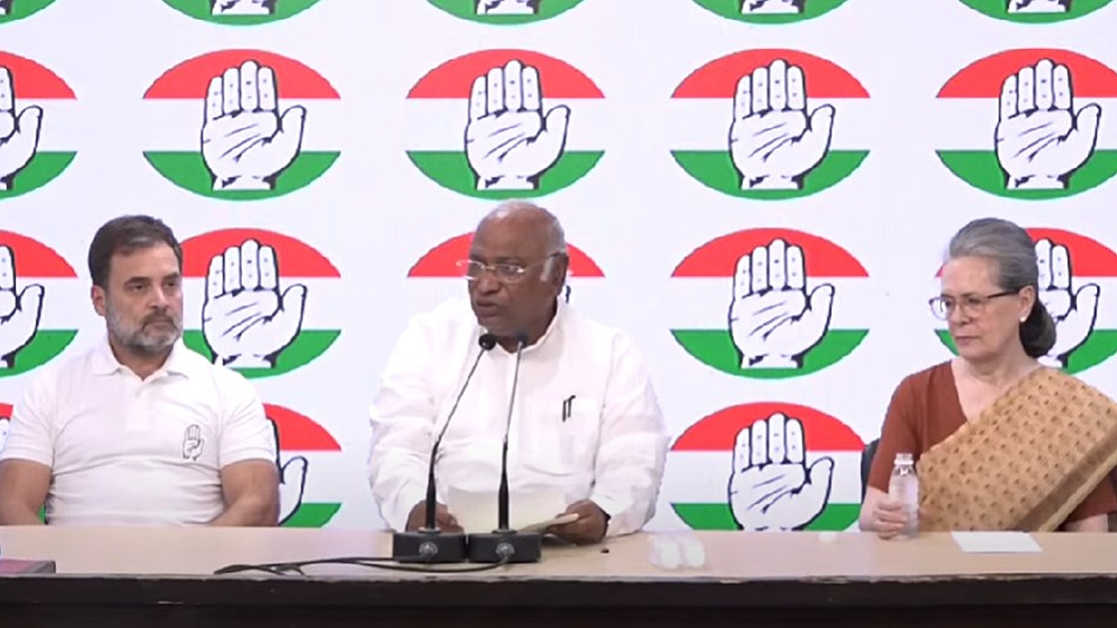 Fight to save Constitution': Boosted by big gains, Cong says will talk to allies on govt formation | India News - The Indian Express